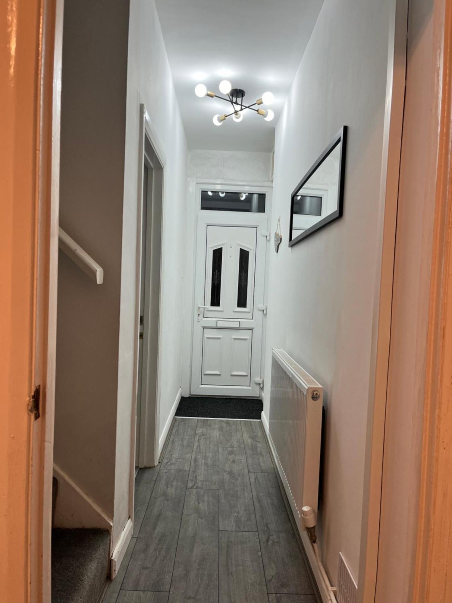Ty Noah- Newly Refurbished Home In The Heart Of Pembrokeshire 밀포드헤이븐 외부 사진
